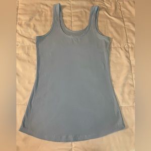 No boundaries, color blue